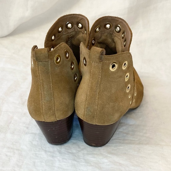 Sam Edelman Revolve Rubin Grommet Suede Ankle Boot - Picture 5 of 15